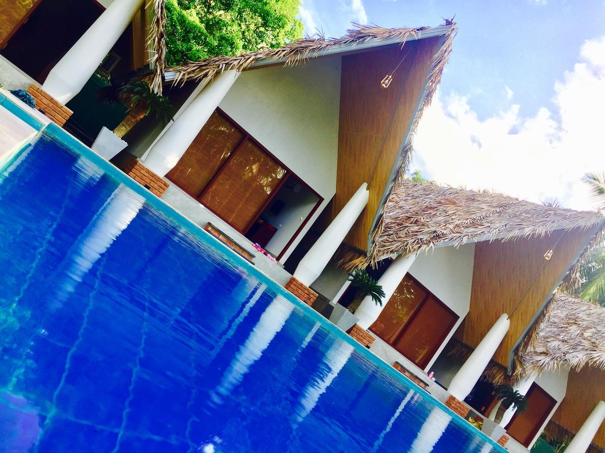 Airport Resort Katunayaka Buitenkant foto