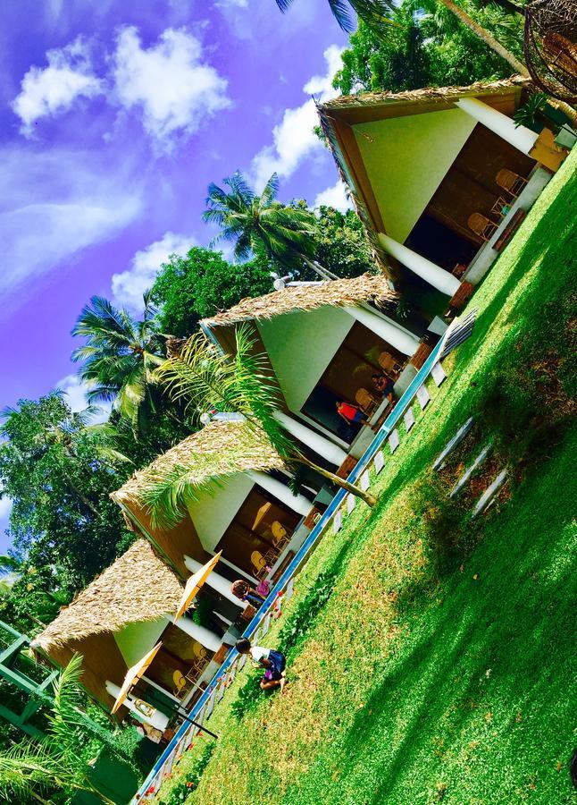 Airport Resort Katunayaka Buitenkant foto