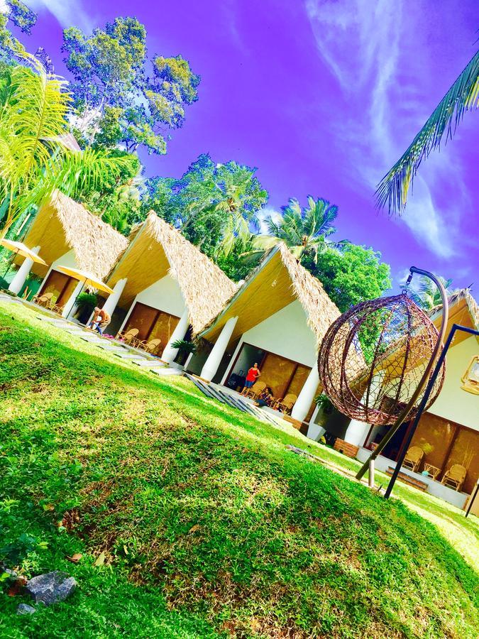Airport Resort Katunayaka Buitenkant foto